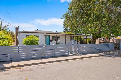 1032 Santa Ana Drive Santa Rosa CA 95404