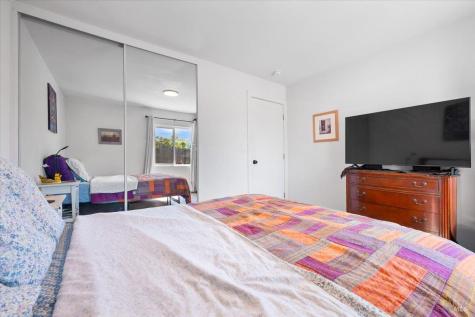 1032 Santa Ana Drive Santa Rosa CA 95404