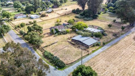 2095 Goodwin Avenue Penngrove CA 94951
