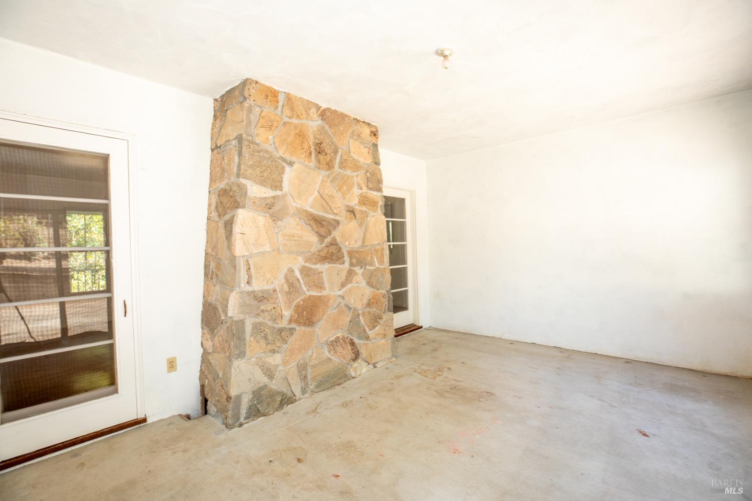 11491 Occidental Road Sebastopol CA 95472