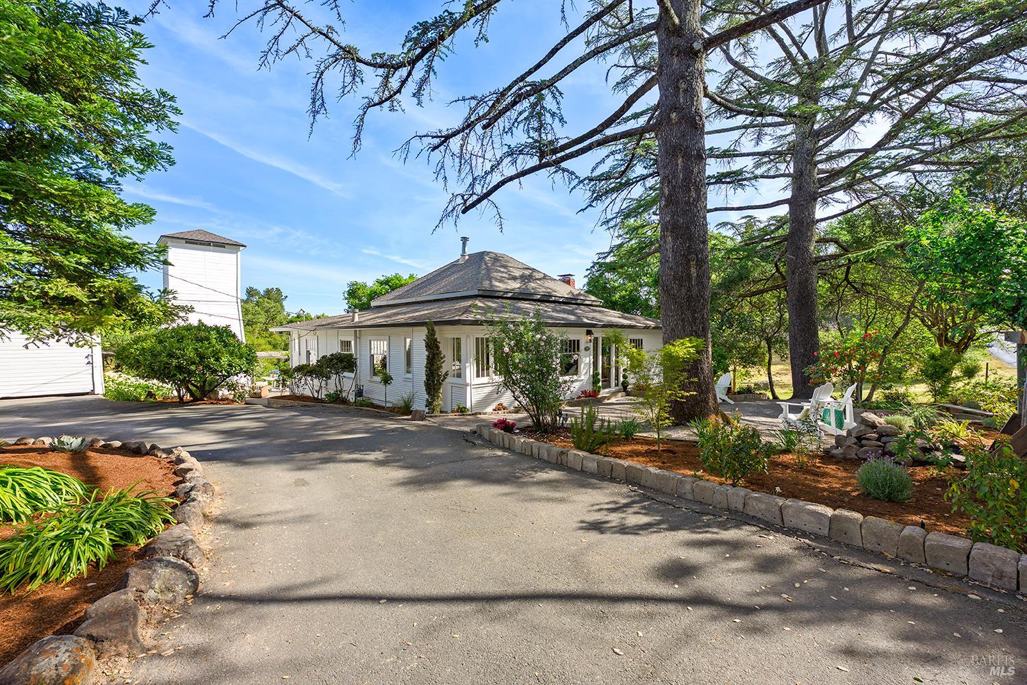 7357 Covey Road Forestville CA 95436
