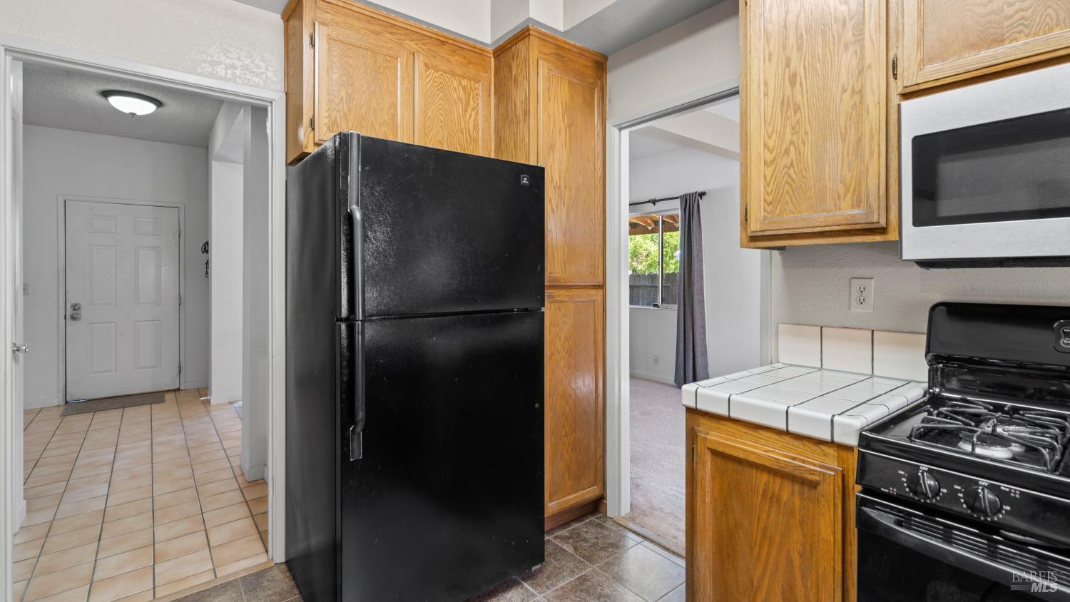 393 Limerick Way Vacaville CA 95688