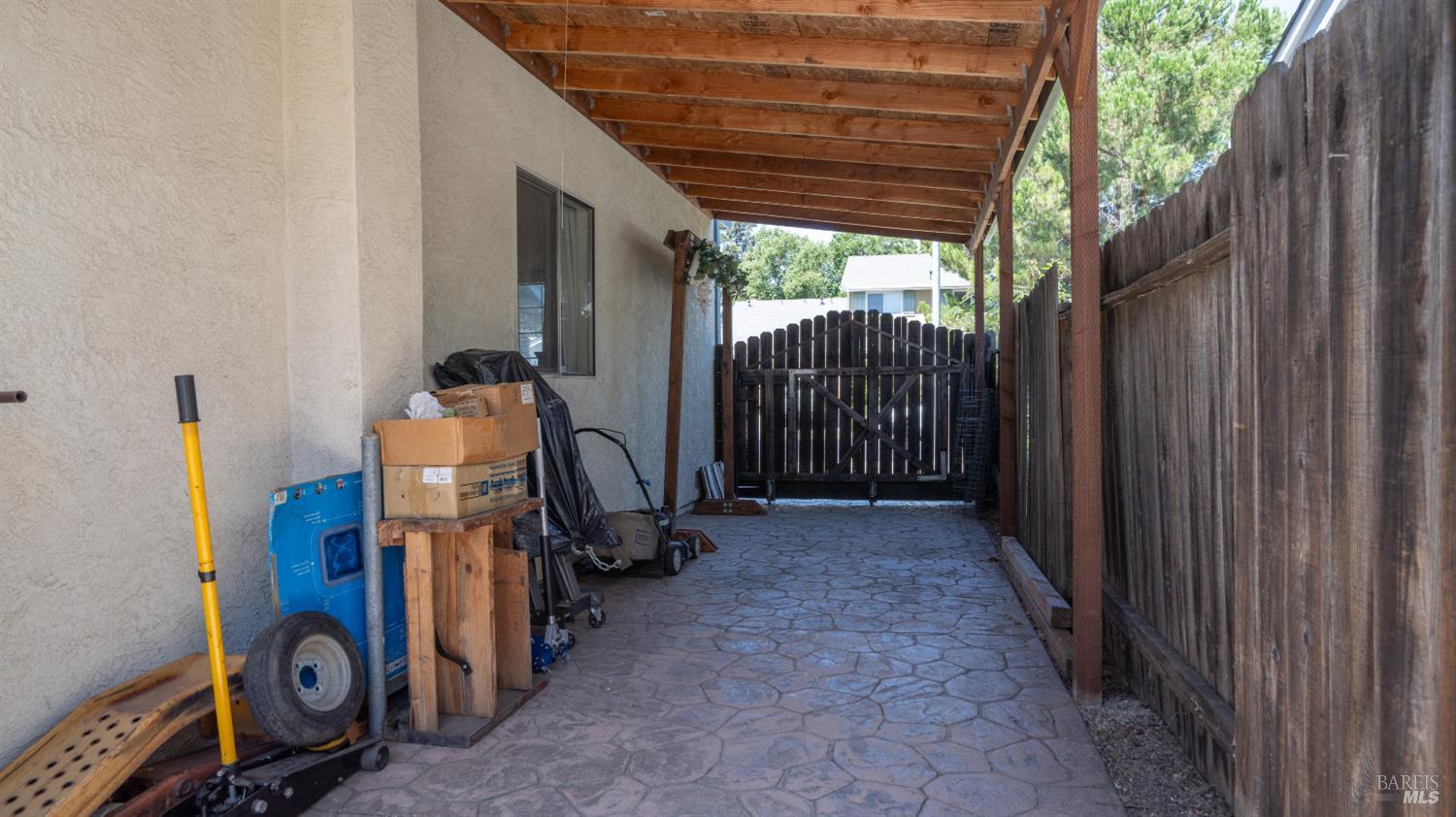 393 Limerick Way Vacaville CA 95688