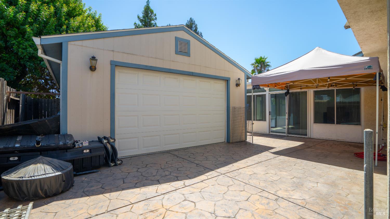393 Limerick Way Vacaville CA 95688