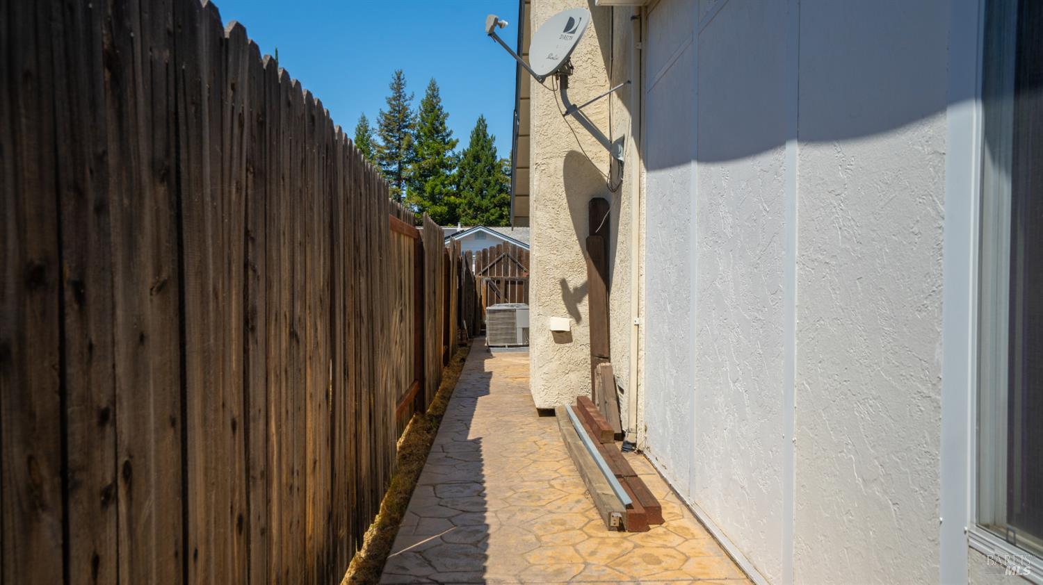 393 Limerick Way Vacaville CA 95688