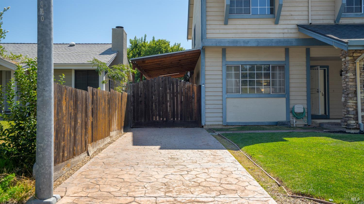 393 Limerick Way Vacaville CA 95688