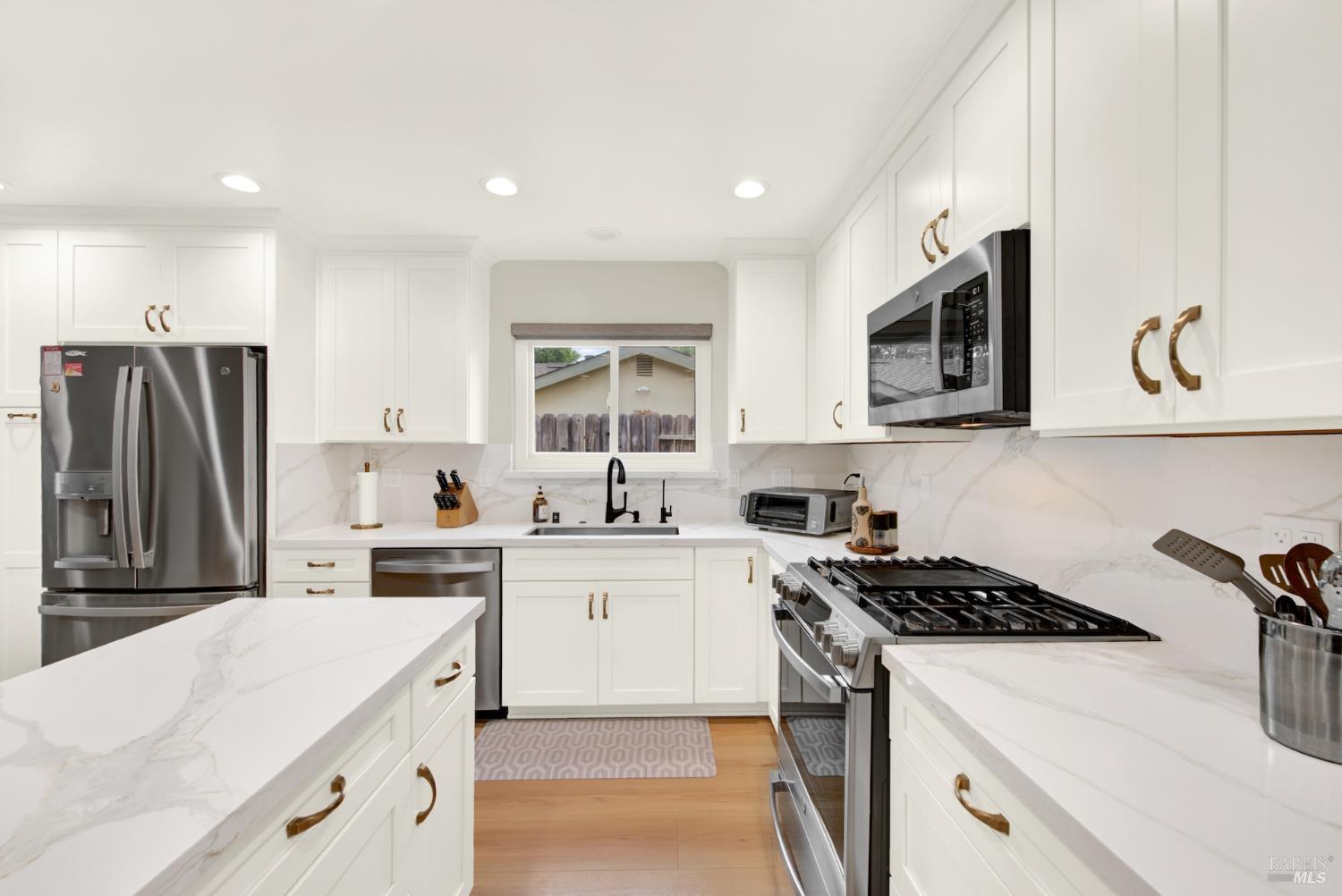 707 Linwood Street Vacaville CA 95688
