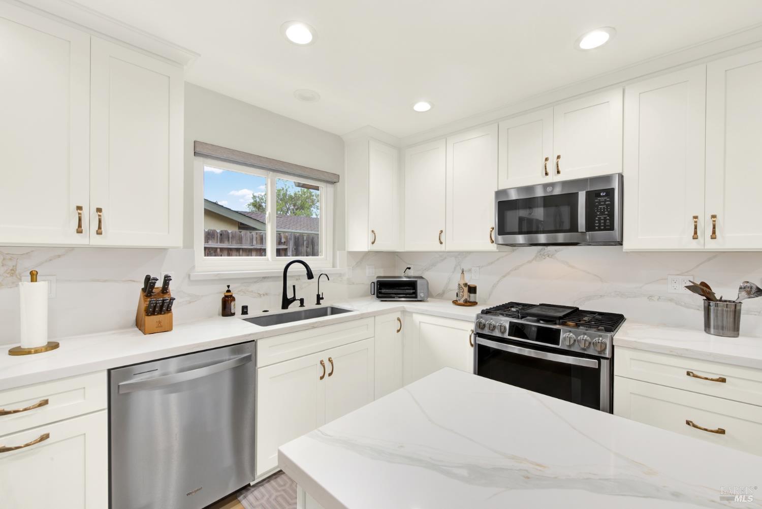 707 Linwood Street Vacaville CA 95688