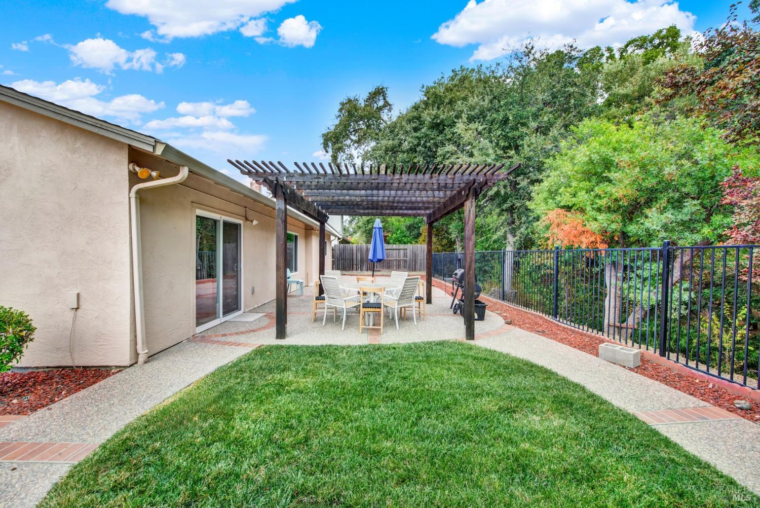 707 Linwood Street Vacaville CA 95688