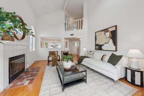 154 Ignacio Valley Circle Novato CA 94949