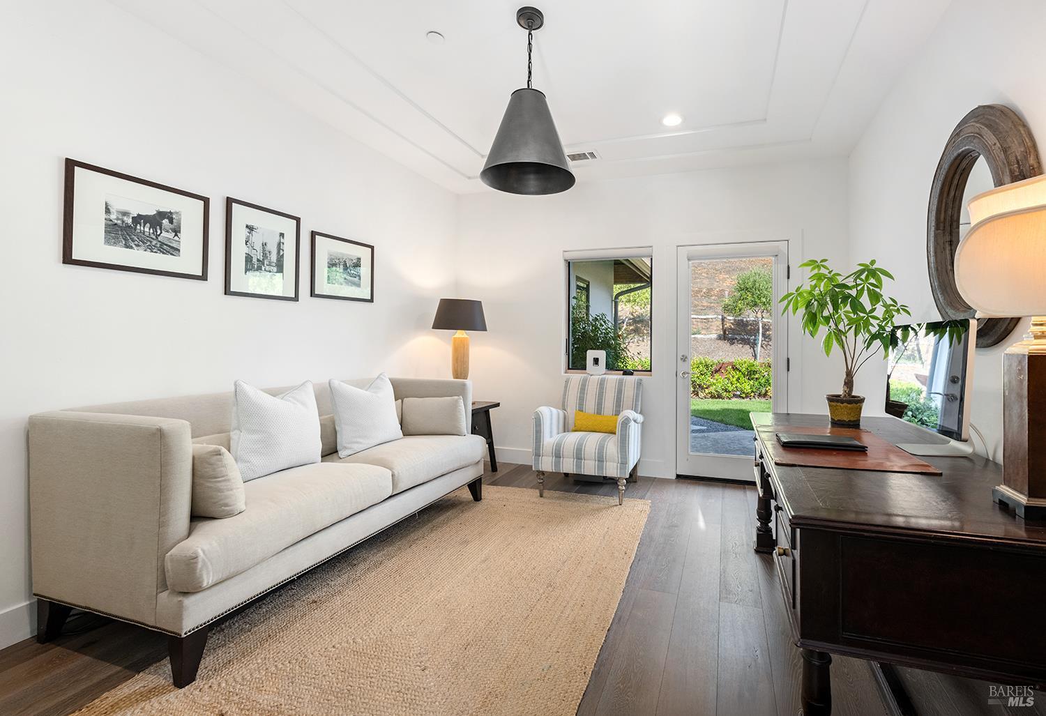 1127 Highland Ranch Road Cloverdale CA 95425