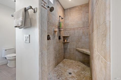 1127 Highland Ranch Road Cloverdale CA 95425