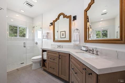 1127 Highland Ranch Road Cloverdale CA 95425