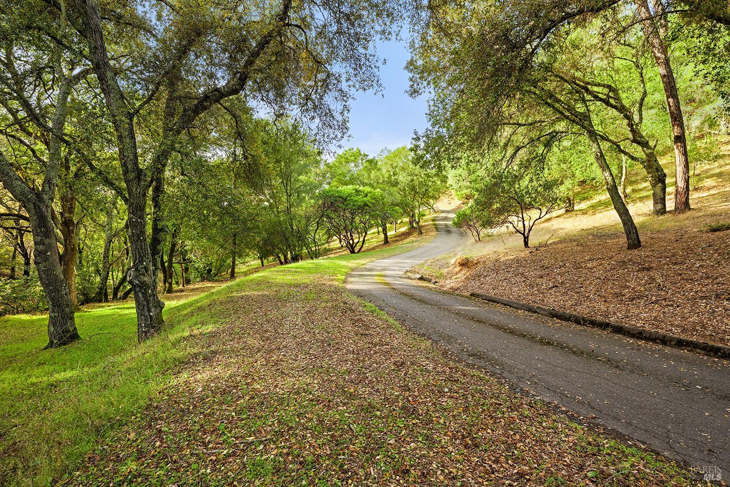 1127 Highland Ranch Road Cloverdale CA 95425