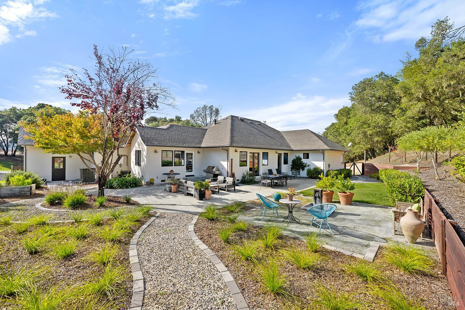 1127 Highland Ranch Road Cloverdale CA 95425