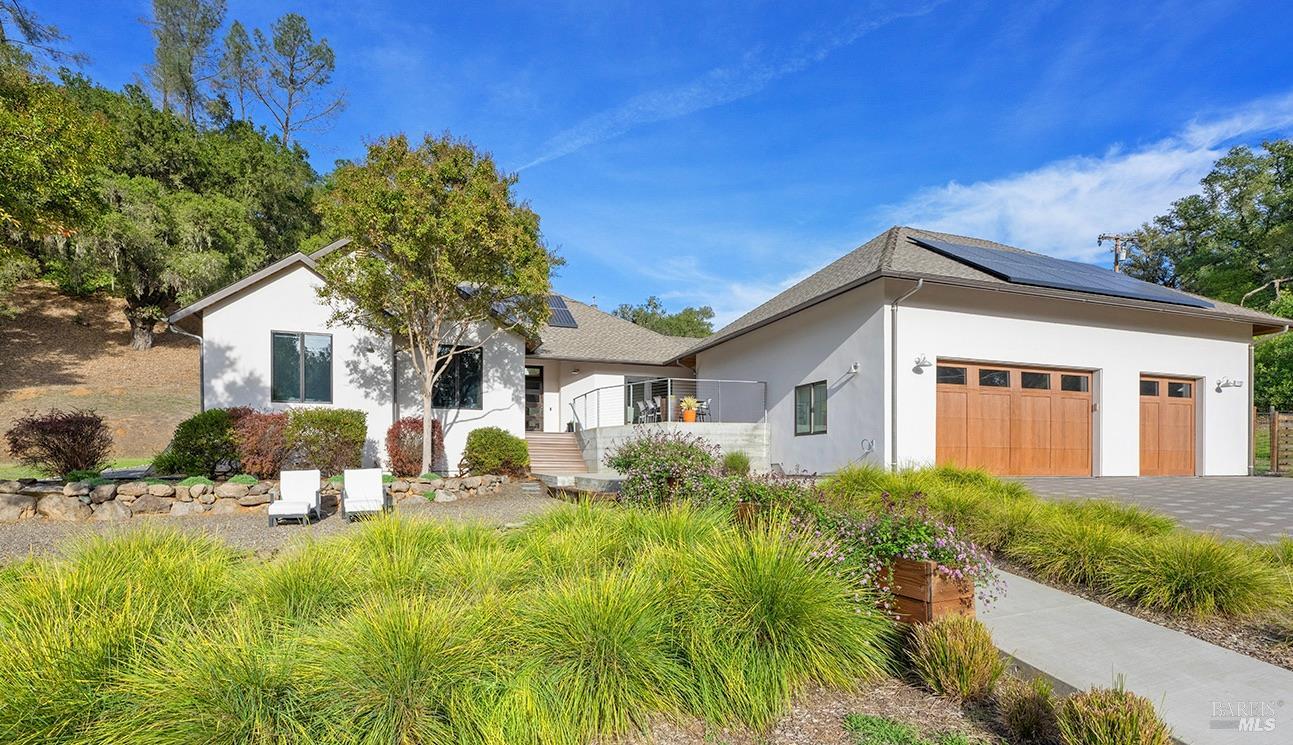 1127 Highland Ranch Road Cloverdale CA 95425