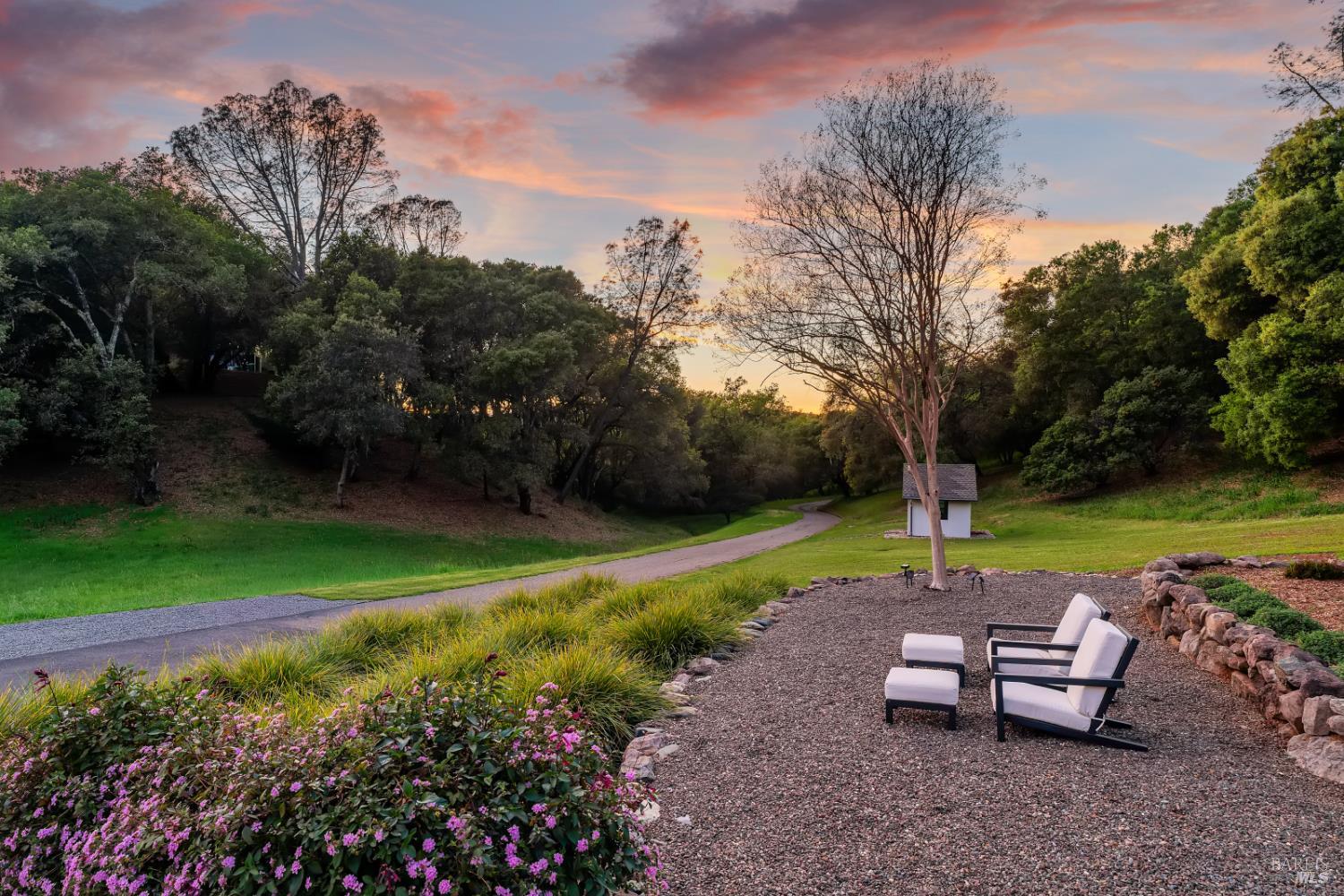 1127 Highland Ranch Road Cloverdale CA 95425