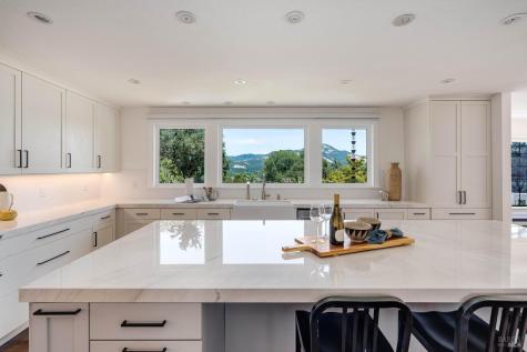 4012 Polled Hereford Drive Santa Rosa CA 95404