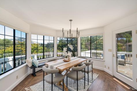 4012 Polled Hereford Drive Santa Rosa CA 95404