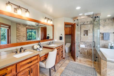 4012 Polled Hereford Drive Santa Rosa CA 95404