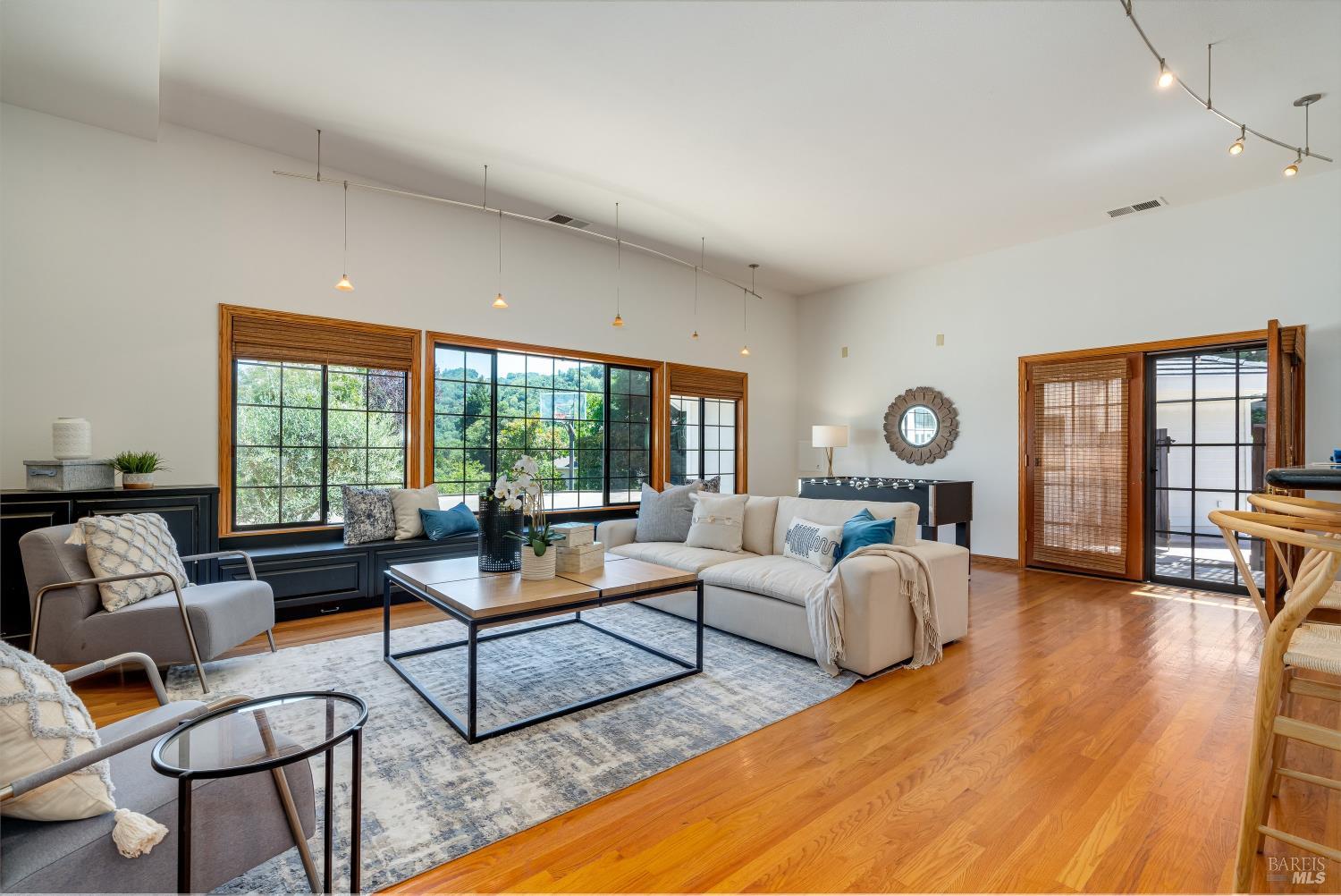 4012 Polled Hereford Drive Santa Rosa CA 95404