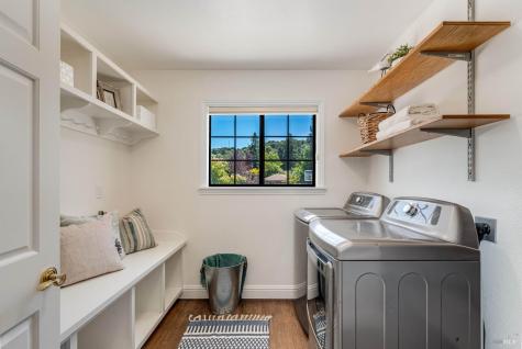 4012 Polled Hereford Drive Santa Rosa CA 95404
