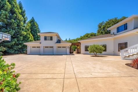 4012 Polled Hereford Drive Santa Rosa CA 95404