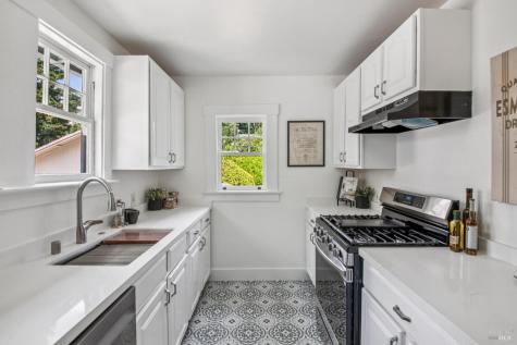 210 Greenfield Avenue San Anselmo CA 94901