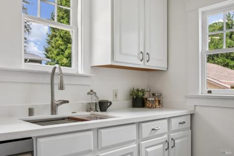 210 Greenfield Avenue San Anselmo CA 94901