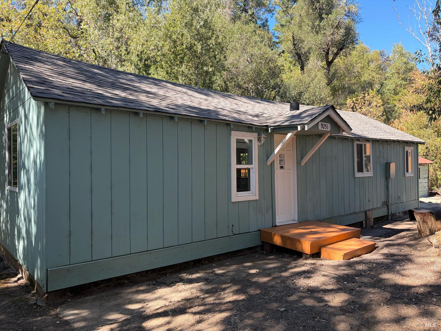 9251 N State Street Redwood Valley CA 95470
