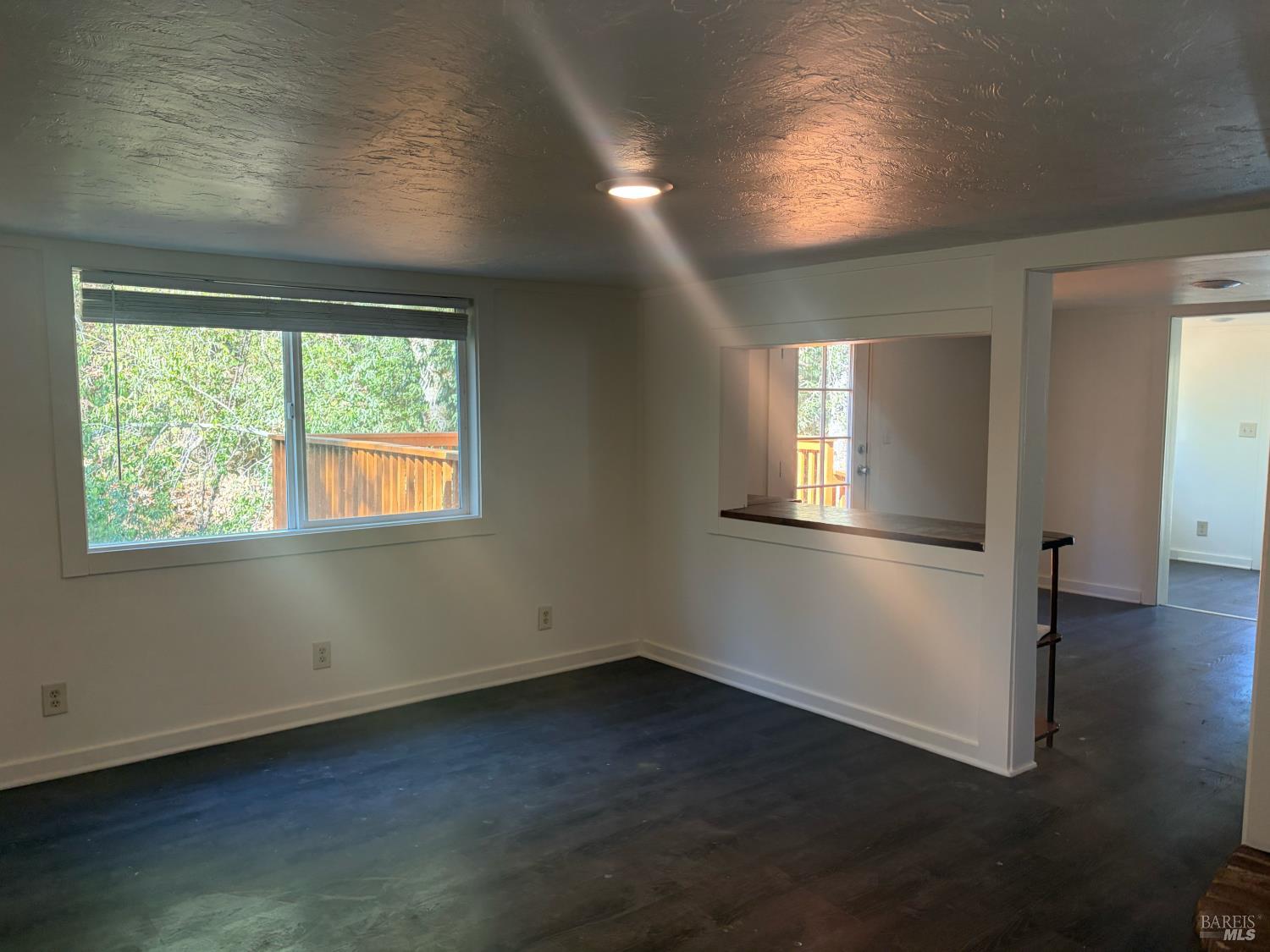 9251 N State Street Redwood Valley CA 95470