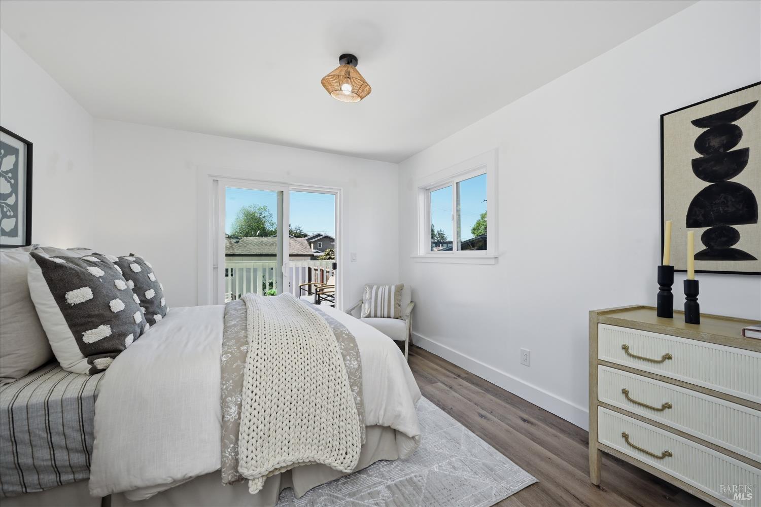 15 Ward Street Healdsburg CA 95448