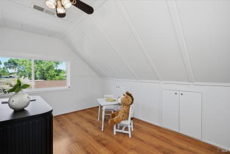 15 Ward Street Healdsburg CA 95448