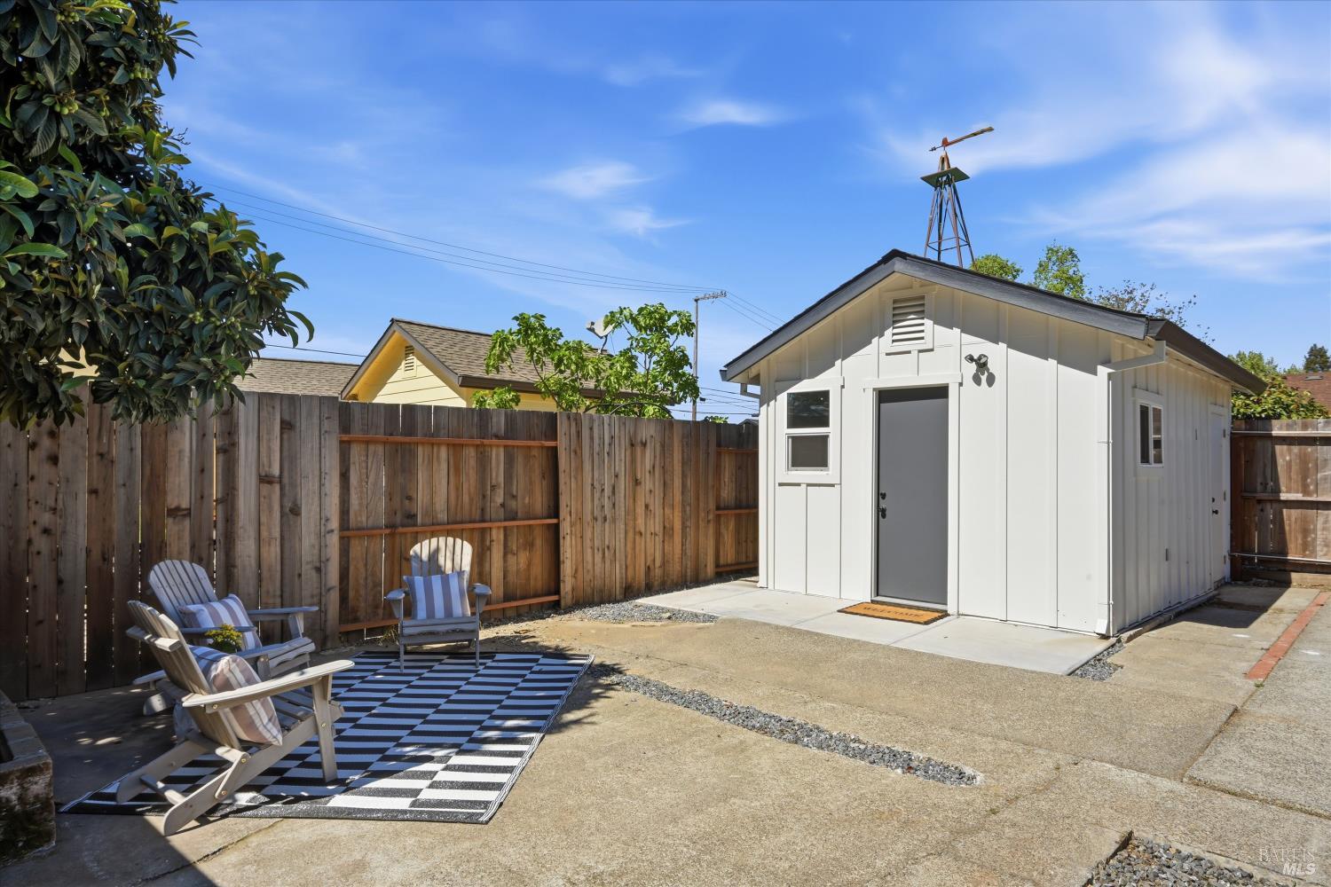 15 Ward Street Healdsburg CA 95448