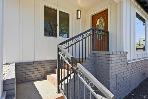 15 Ward Street Healdsburg CA 95448