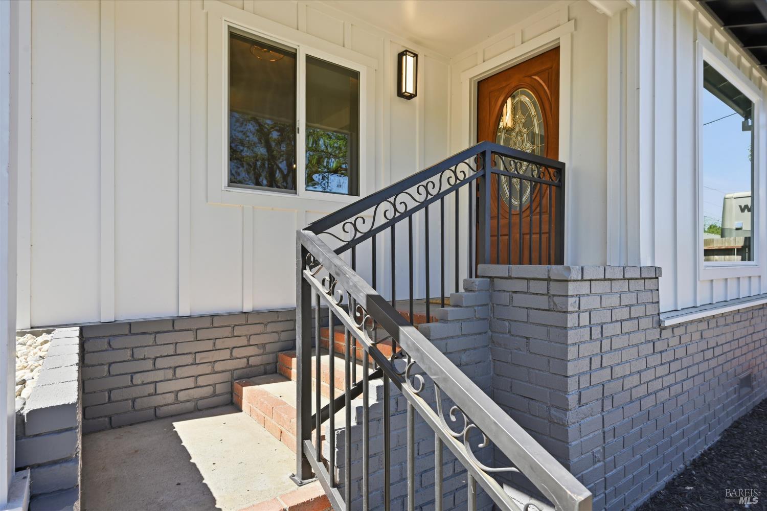 15 Ward Street Healdsburg CA 95448