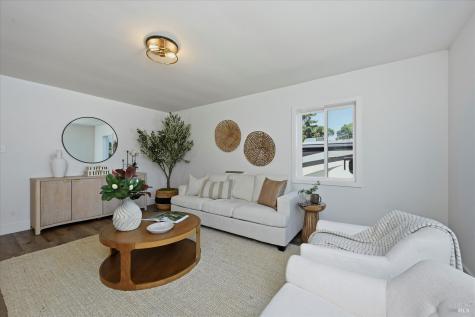 15 Ward Street Healdsburg CA 95448