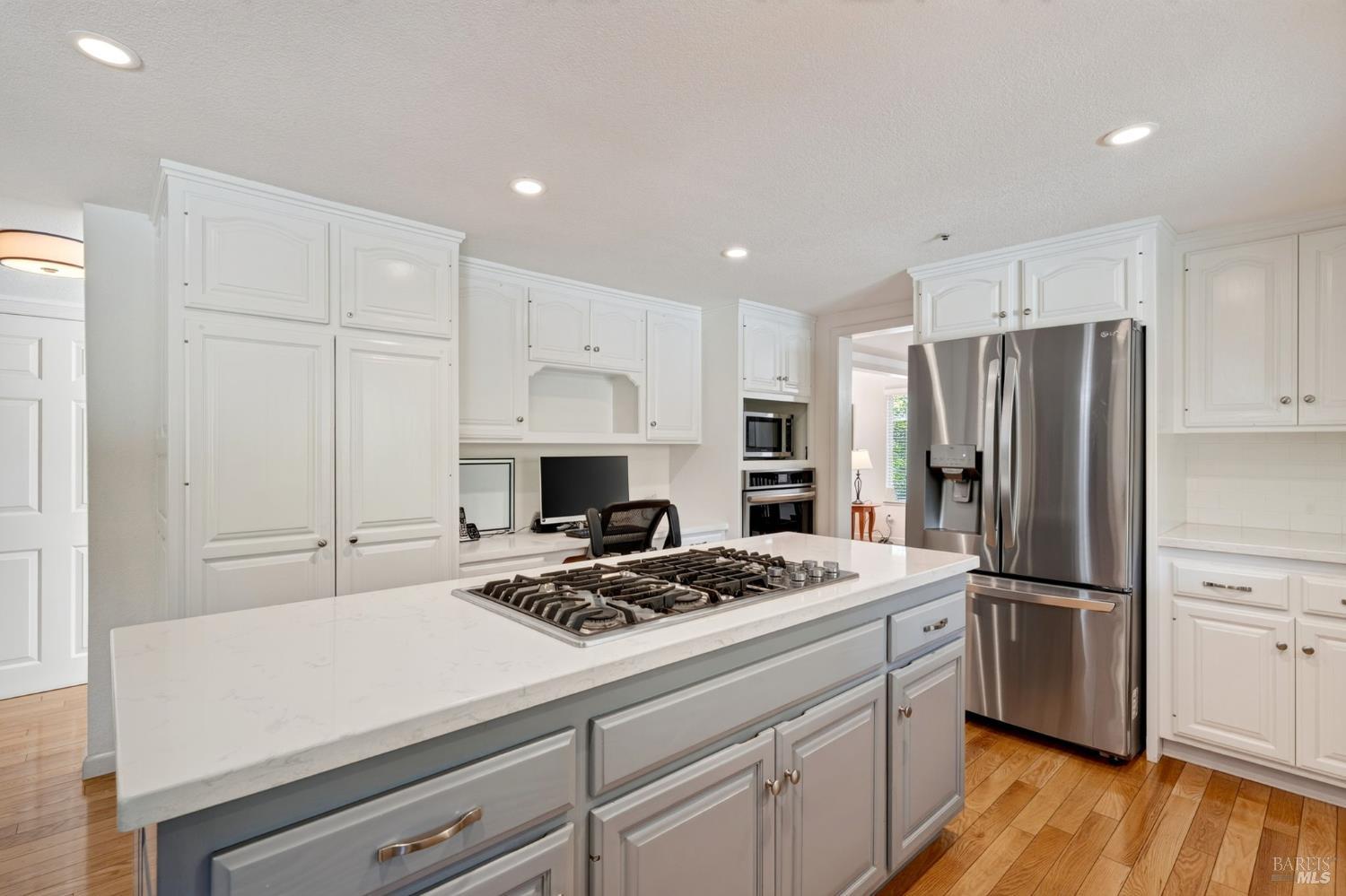 421 Greens Drive Healdsburg CA 95448