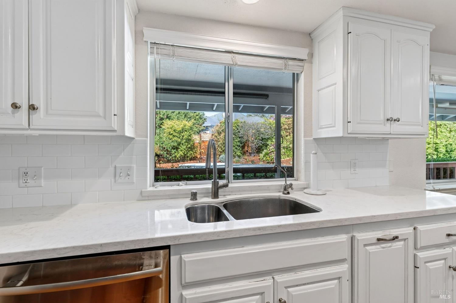 421 Greens Drive Healdsburg CA 95448