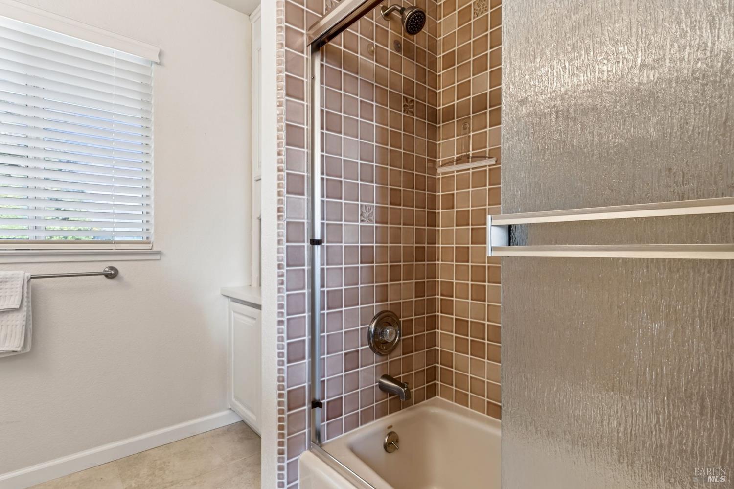 421 Greens Drive Healdsburg CA 95448