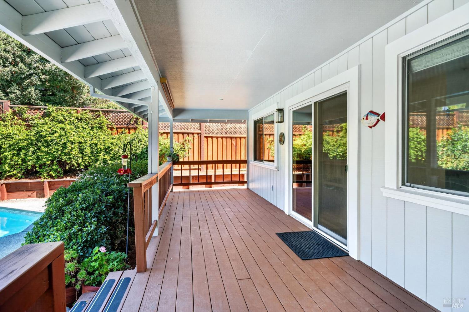 421 Greens Drive Healdsburg CA 95448