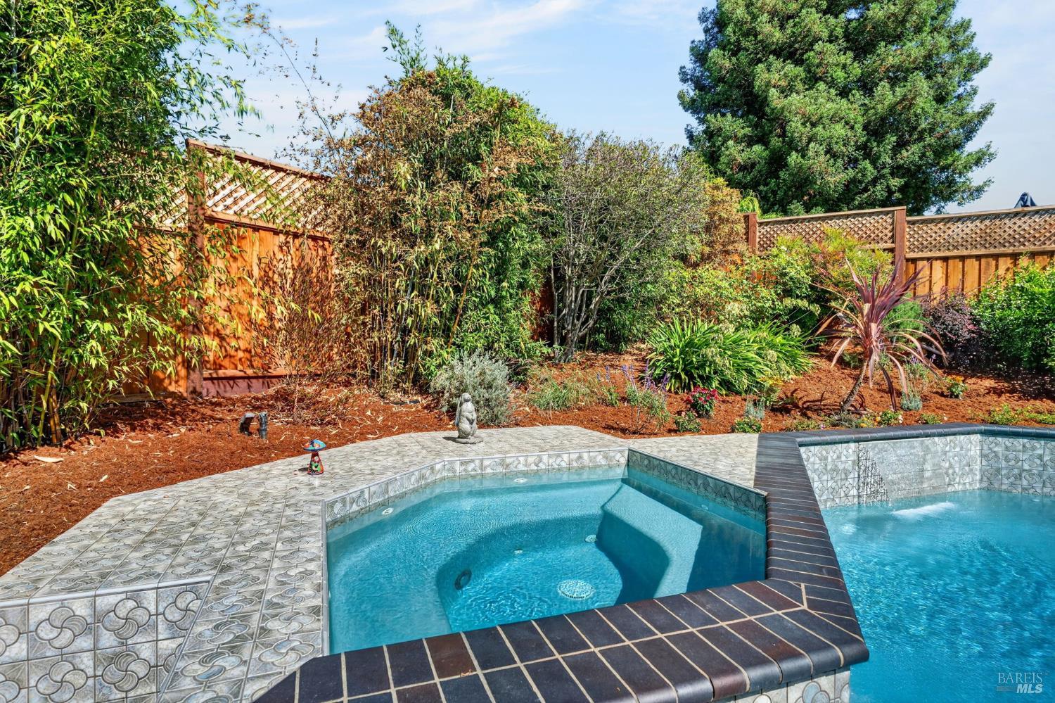 421 Greens Drive Healdsburg CA 95448