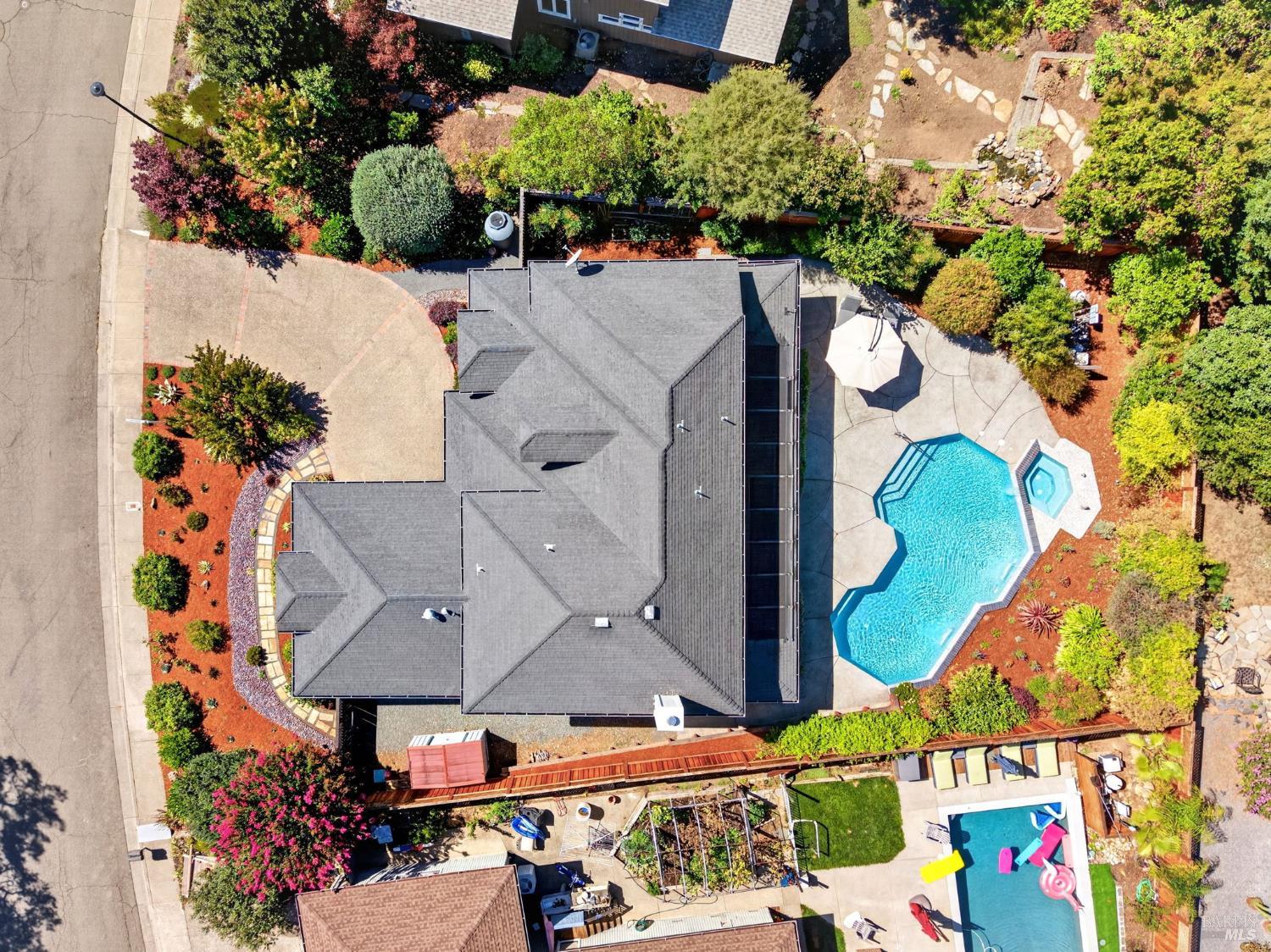 421 Greens Drive Healdsburg CA 95448