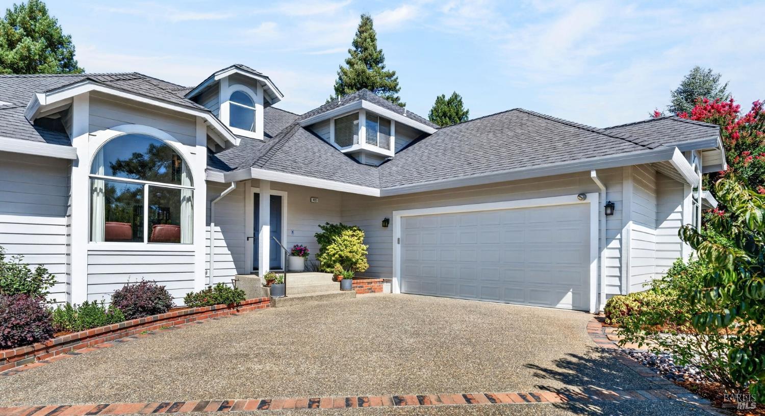 421 Greens Drive Healdsburg CA 95448