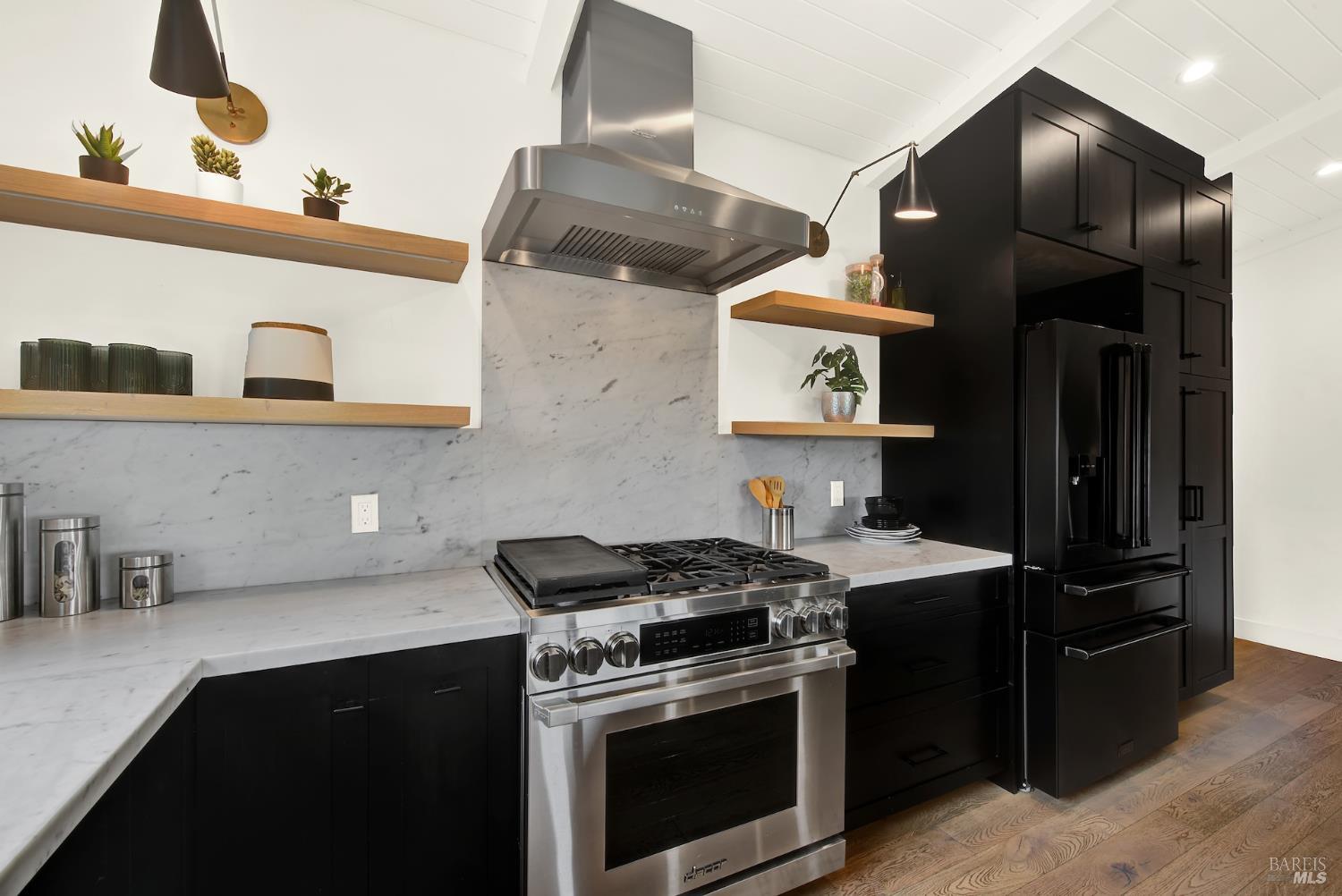 496 Raymond Drive Benicia CA 94510