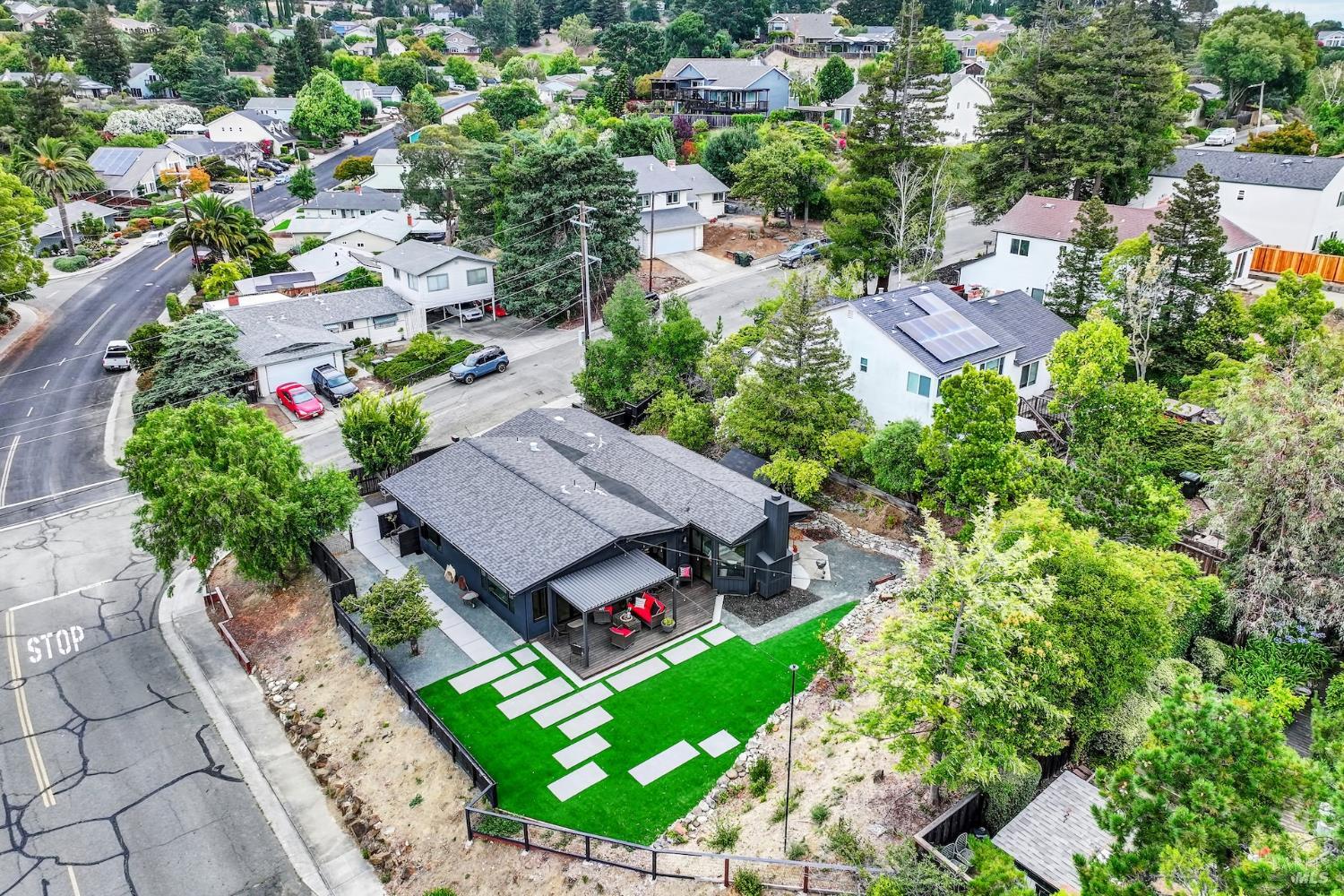 496 Raymond Drive Benicia CA 94510