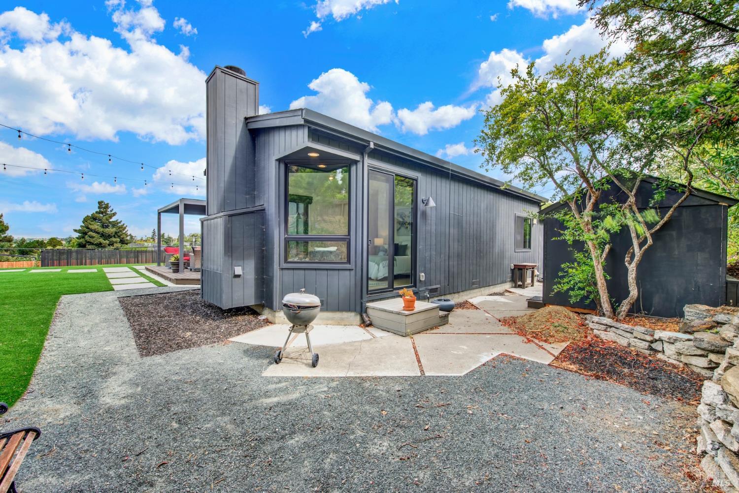 496 Raymond Drive Benicia CA 94510