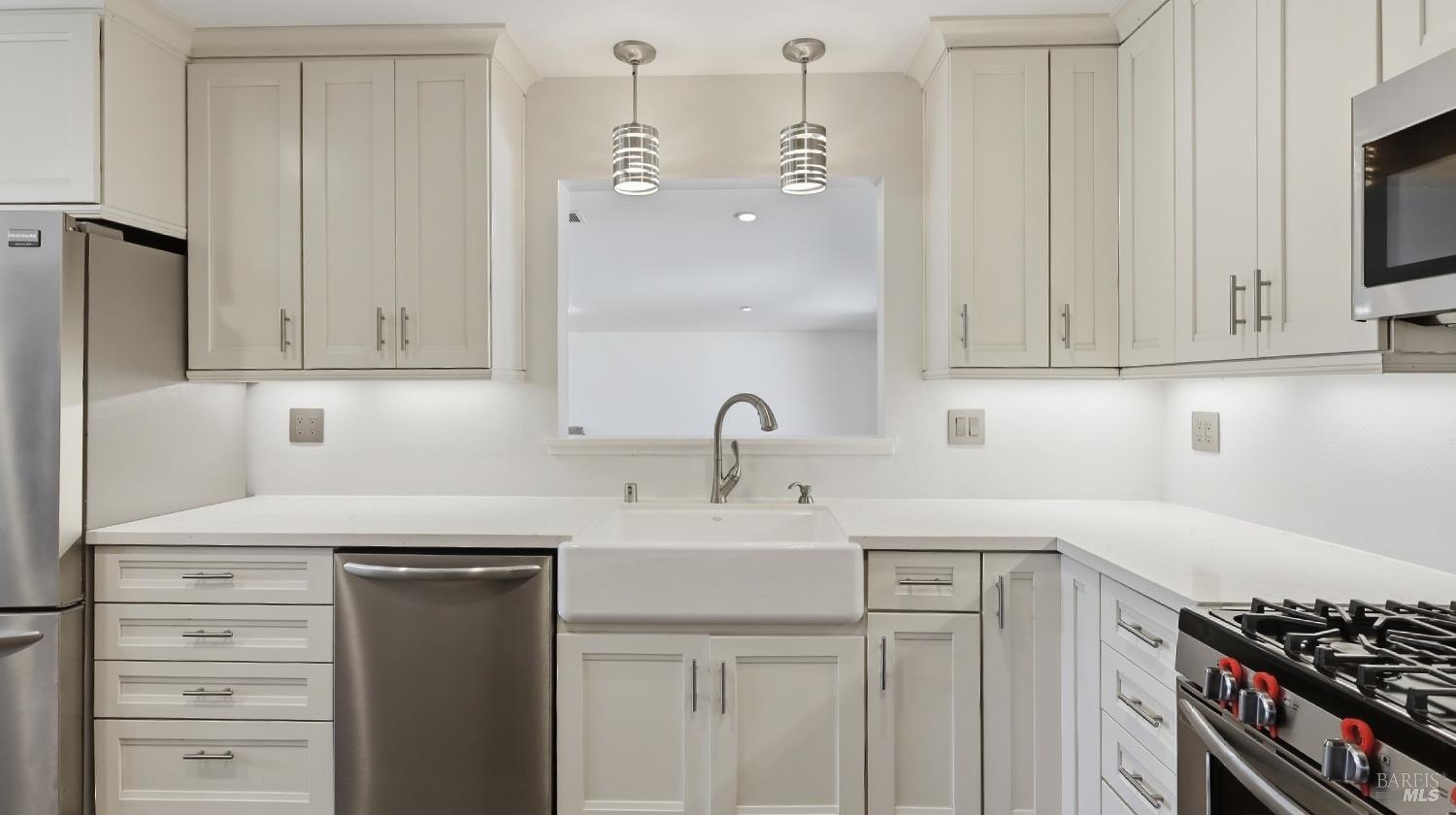 206 Maywood Drive Vallejo CA 94591