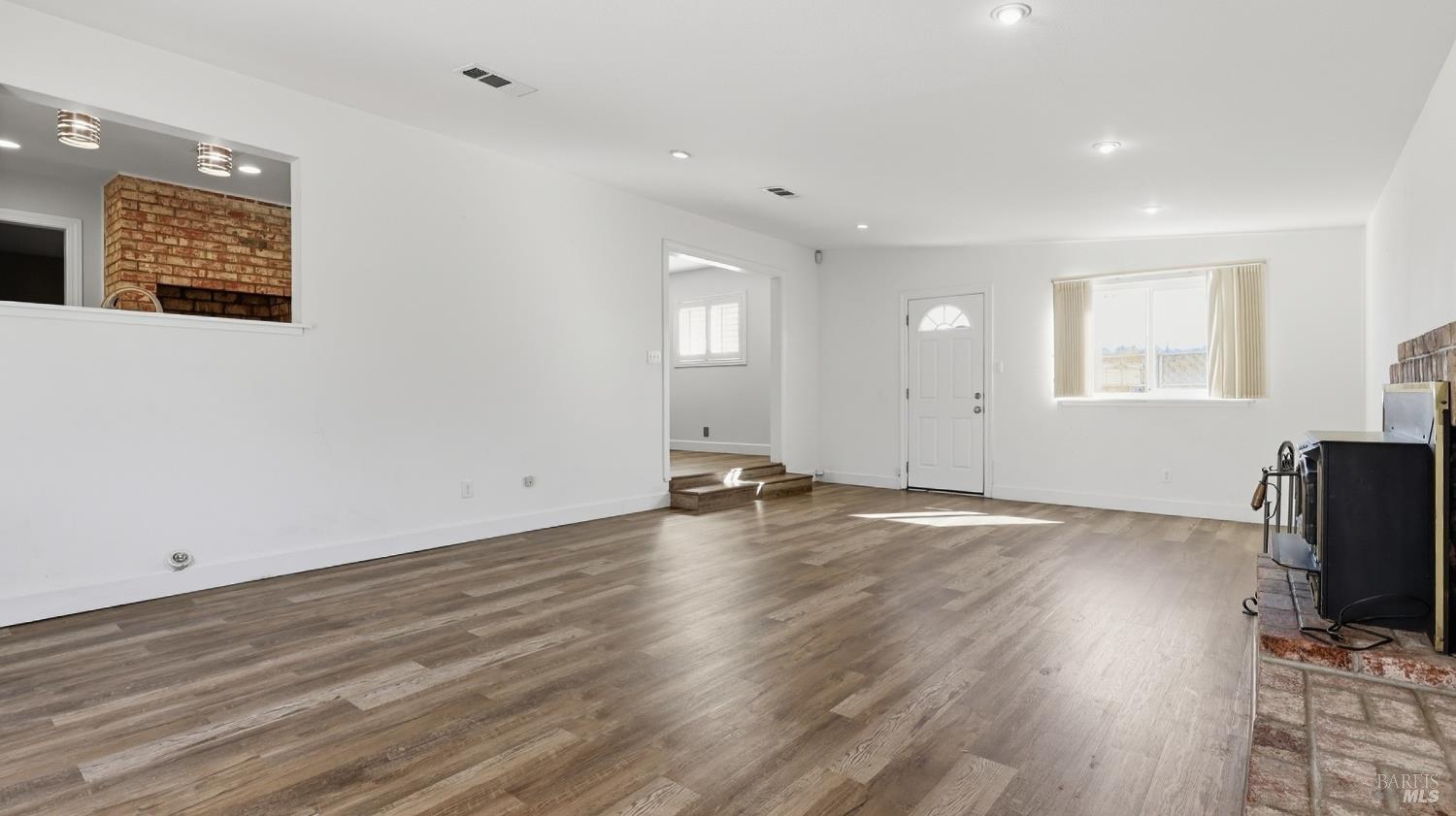 206 Maywood Drive Vallejo CA 94591