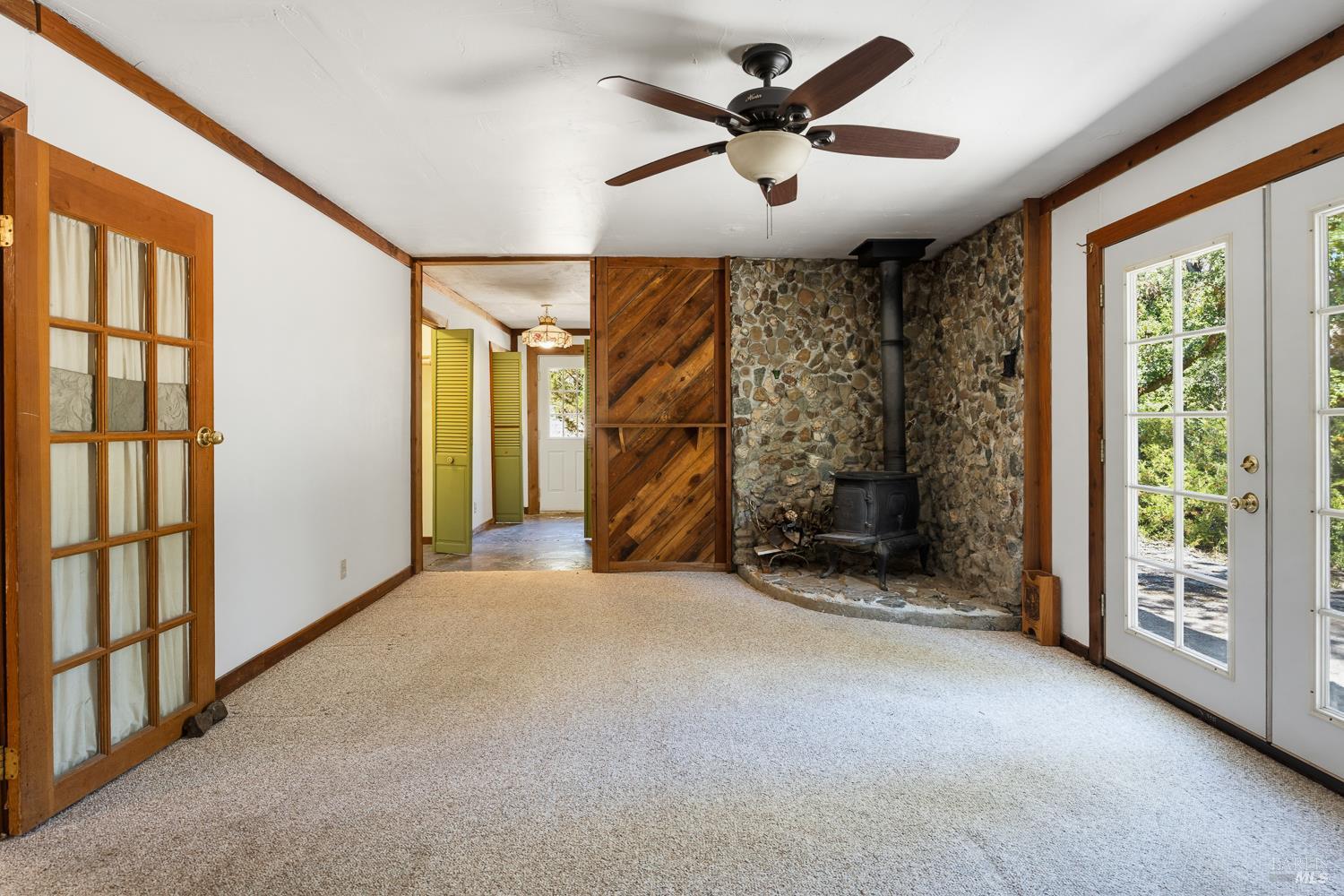 850 Davidson Lane Laytonville CA 95454